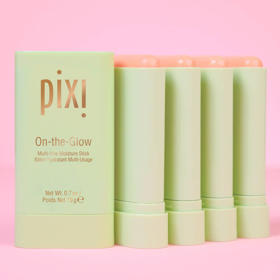On-the-Glow Moisture Stick line up view 2