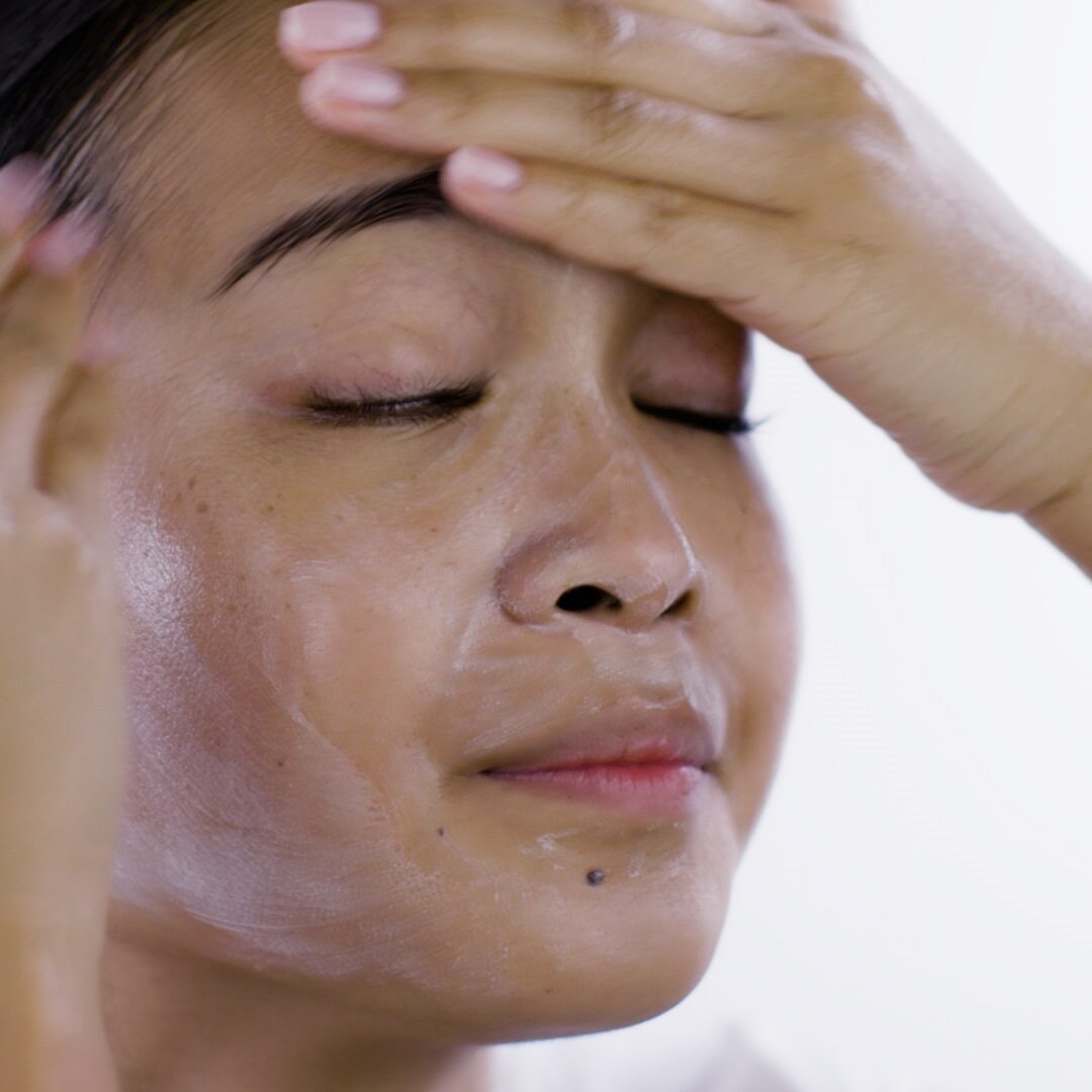 Glow Mud Cleanser